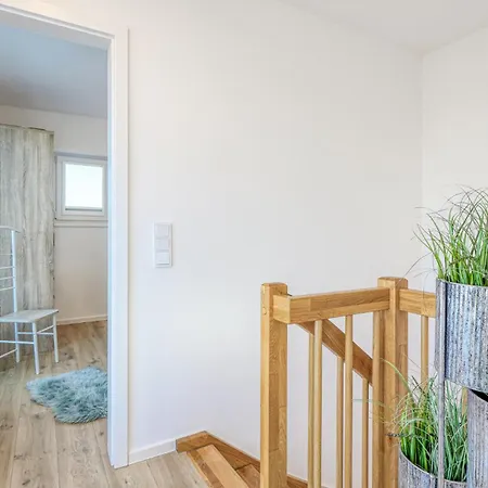 Skønt Hus I Med Sauna Feriehus Tossens