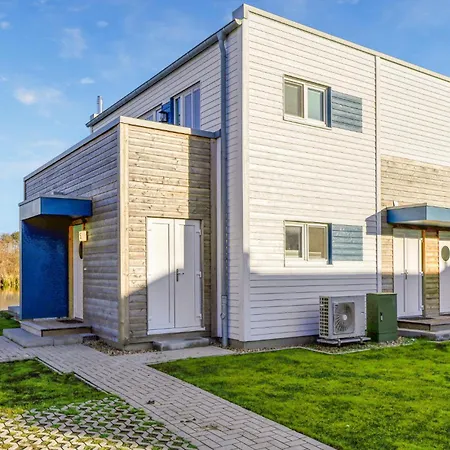 Skønt Hus I Med Sauna Feriehus Tossens