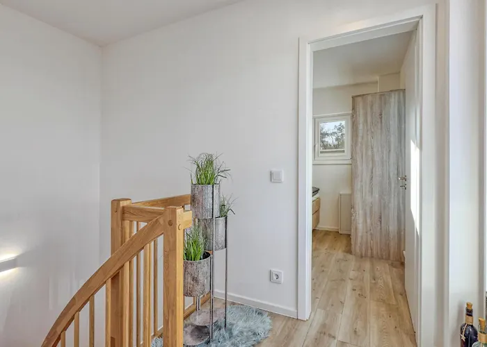 Gorgeous In With Wifi